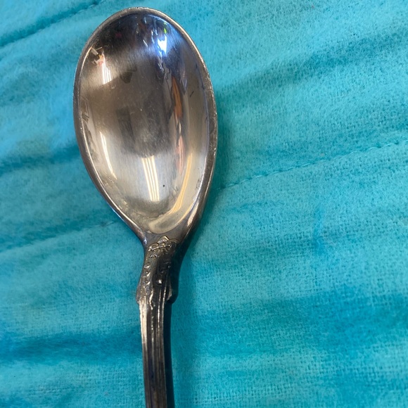 Tiffany & Co English King Silver Flatware - Picture 9 of 13
